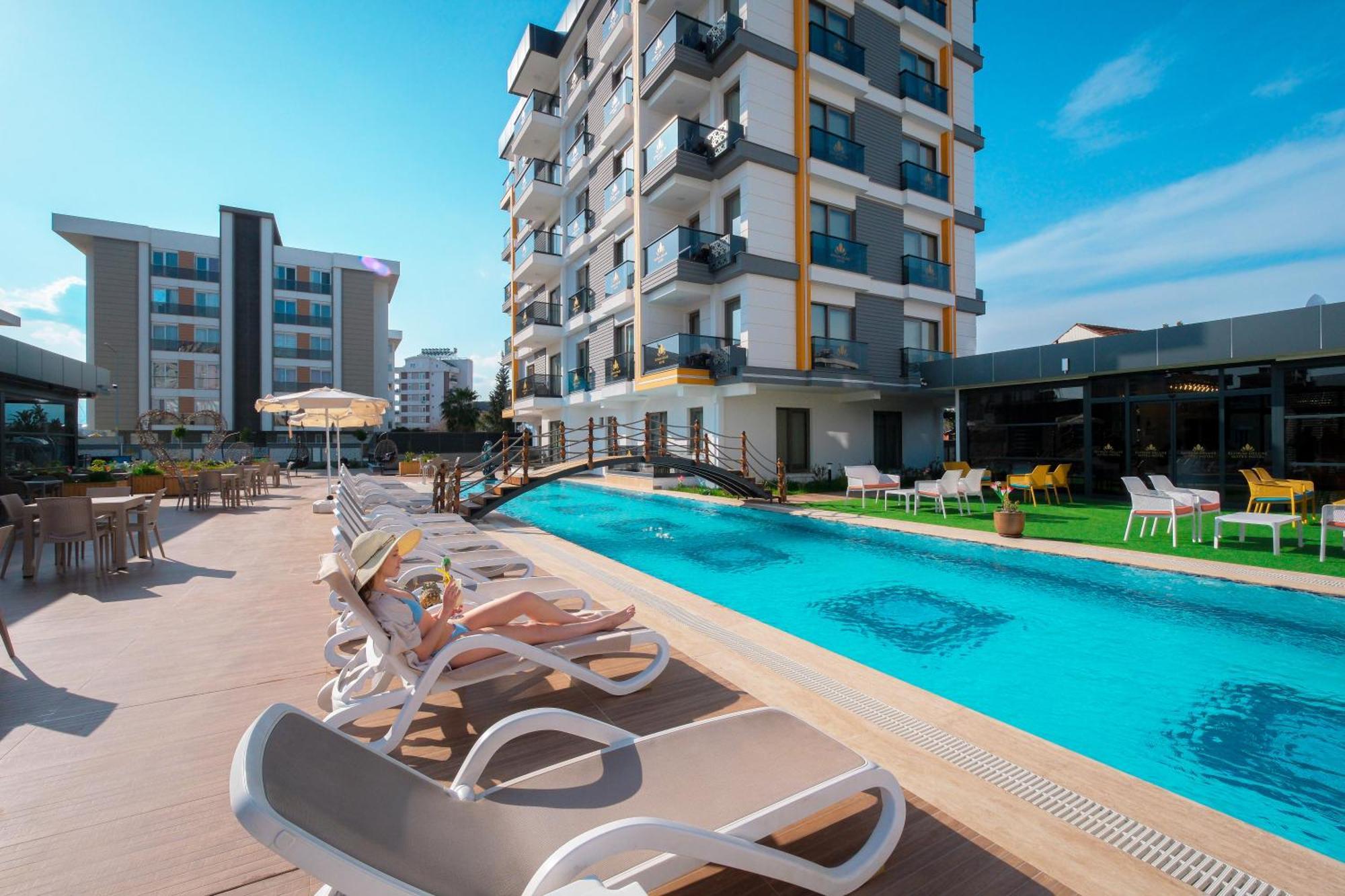 Elysium Deluxe Suites Antalya Exterior foto